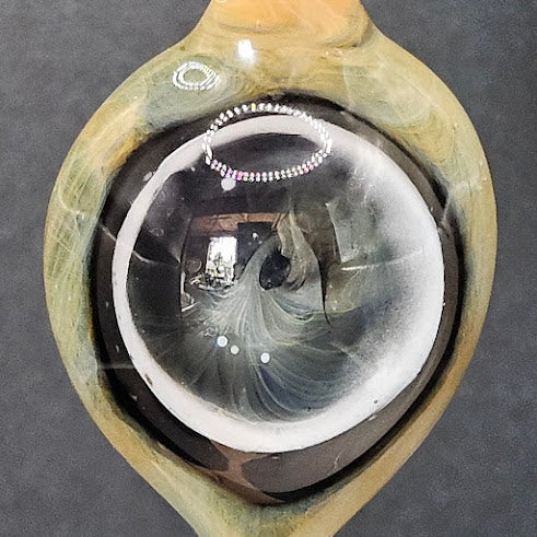 The Aureate Eye of Stillfire — Wrapped Floating Disc Pendant (Gold/Silver Fumed, 2025)